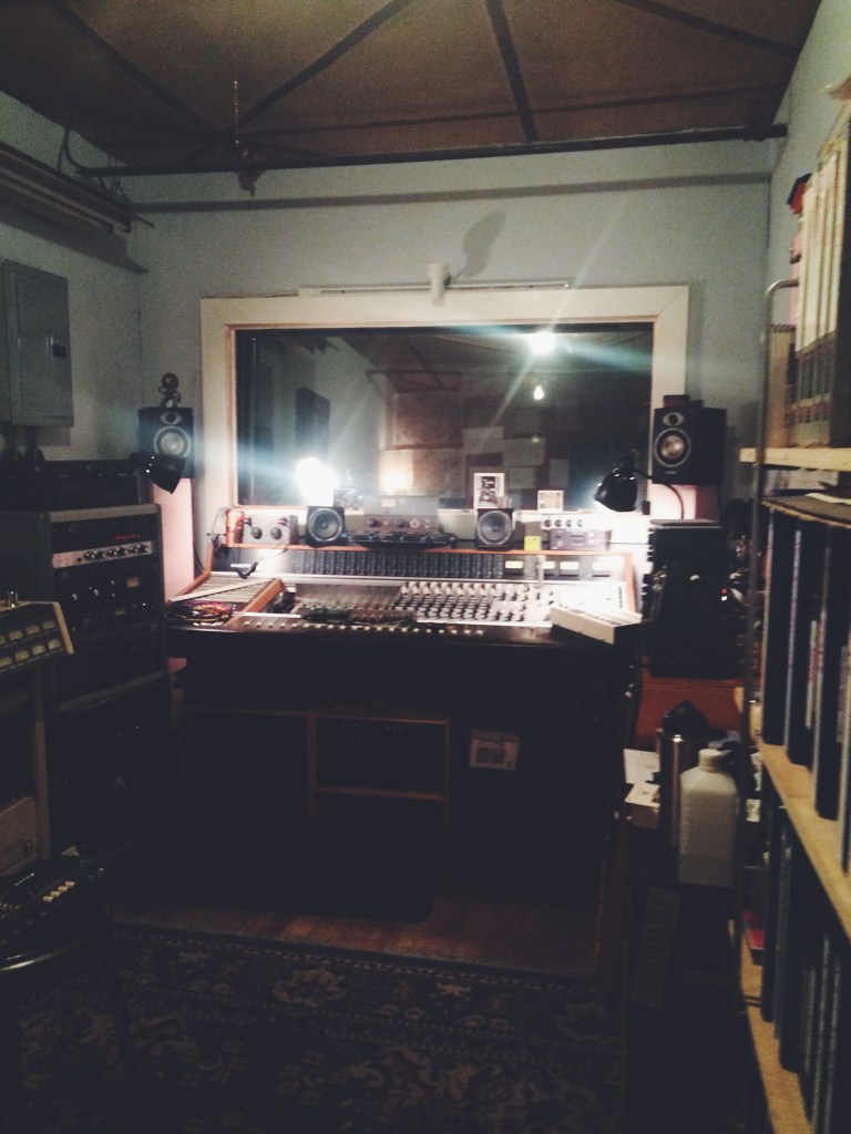 Processed with VSCOcam with f2 preset