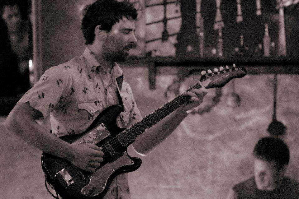 398914_422801521143658_1406199340_n